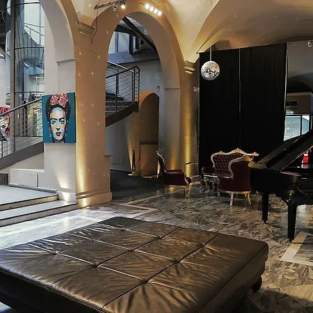 מלון Borghese Palace Art 4*