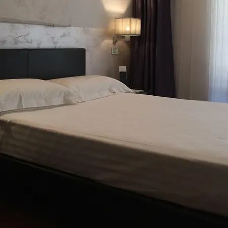 Borghese Palace Art Hotel