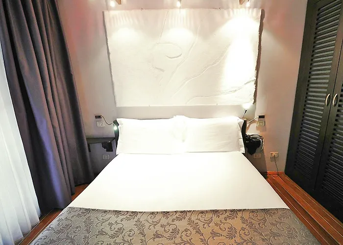 Hotel Borghese Palace Art 4*