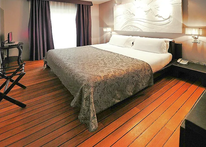 Borghese Palace Art Hotel