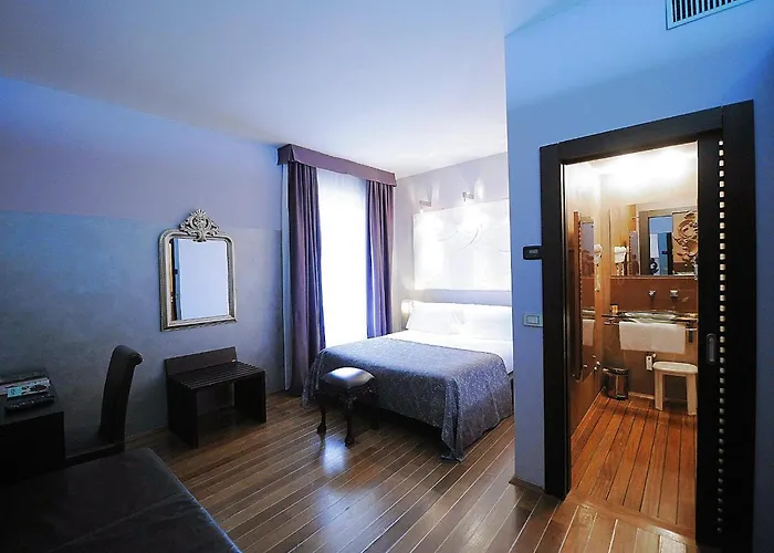 Borghese Palace Art 4* Florence